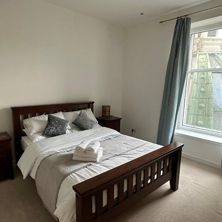 Comfy Two Bedroom Apartment Right In The City Centre Glasgow Esterno foto