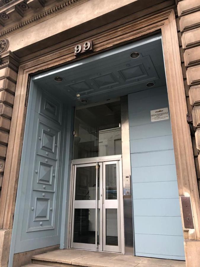 Comfy Two Bedroom Apartment Right In The City Centre Glasgow Esterno foto